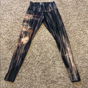 Onzie High Rise Legging Size S/M